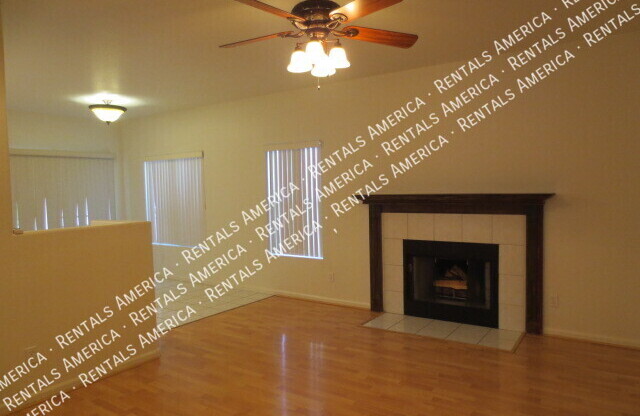 1032 E BRENTRUP DR