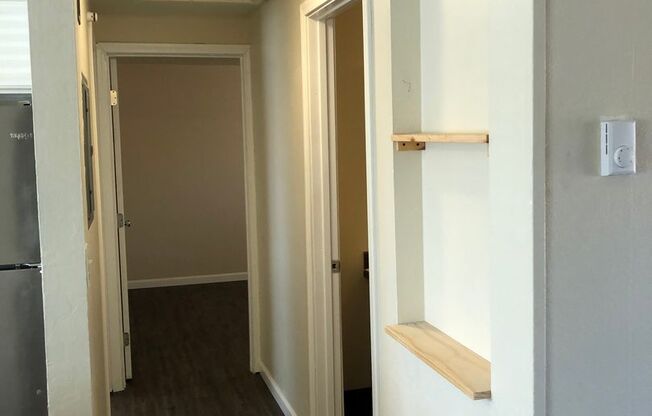 2 beds, 1 bath, 870 sqft, $1,500, Unit 53-01