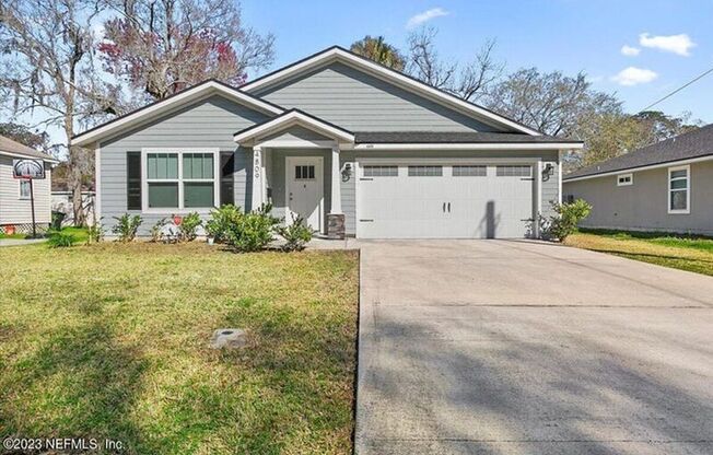 4809 LOUISA TER