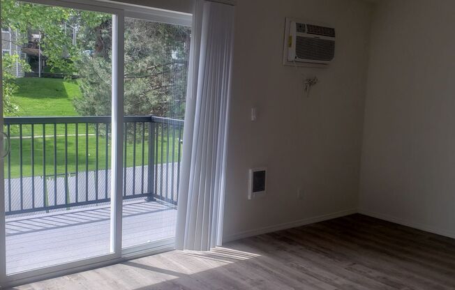 2 beds, 1 bath, 900 sqft, $1,345, Unit #104