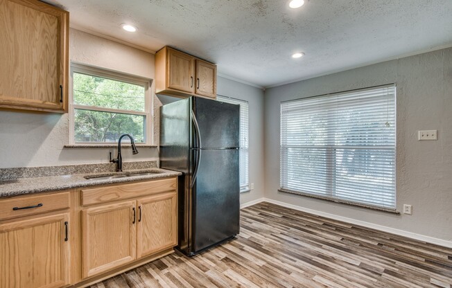 2131 ONETTA DR