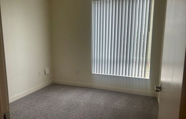 2 beds, 2 baths, 890 sqft, $2,595, Unit 222