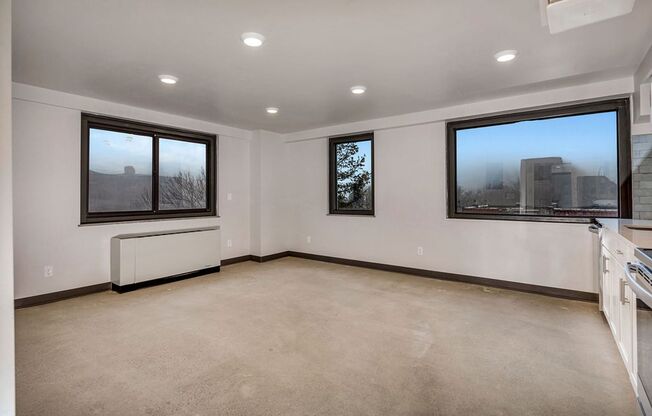 1 bed, 1 bath, 500 sqft, $1,299, Unit 205