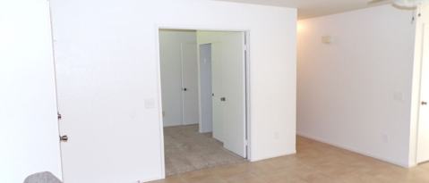 11414 Benton St.