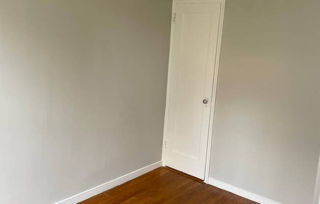 635 2 AVE
