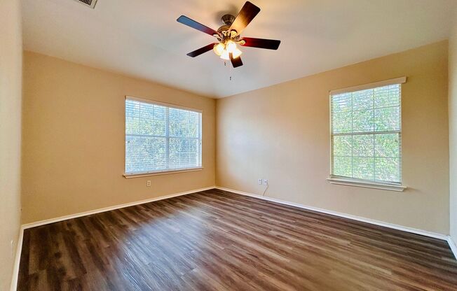 2 beds, 2 baths, $1,595, Unit # 1701