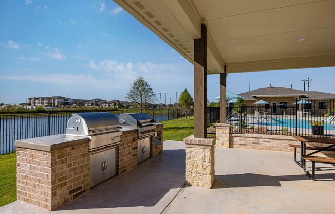 2 beds, 2 baths, 968 sqft, $1,283, Unit G213
