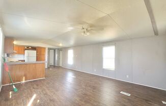 Mobile Home with a Double Carport in Commanders Palace - Frenship School District