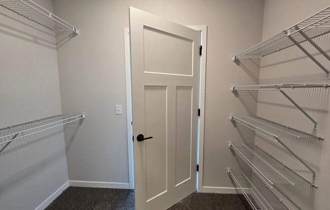1 bed, 1 bath, 800 sqft, $1,750, Unit 8421-119