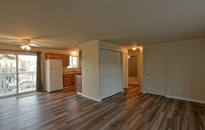 2 beds, 1 bath, $1,750