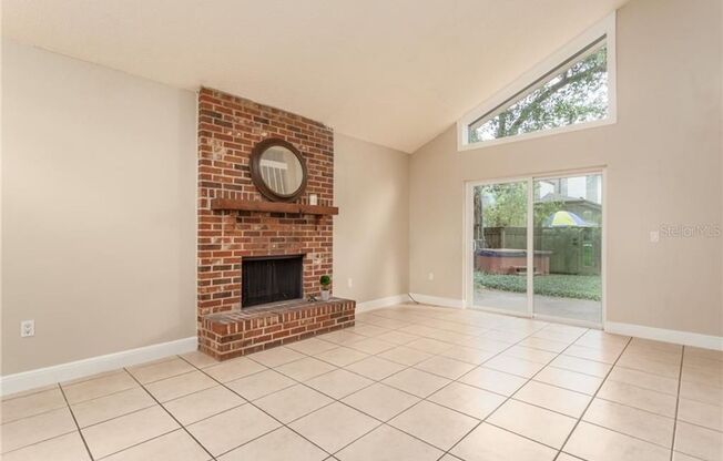 FIRST MONTH FREE - Beautiful remodeled 2 Bed 2 Bath - 2 story house in the heart of Winter Park