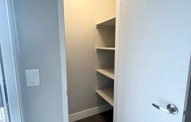 1 bed, 1 bath, 636 sqft, $1,595, Unit 125