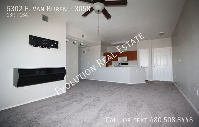 5302 E Van Buren St Apt 1015