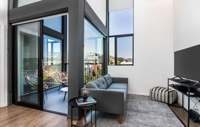 2 beds, 2 baths, 1,084 sqft, $5,150, Unit 610