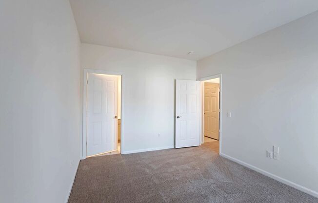 1 bed, 1.5 baths, 834 sqft, $1,225, Unit 4415-1C / TYPE B : HUD Compliant