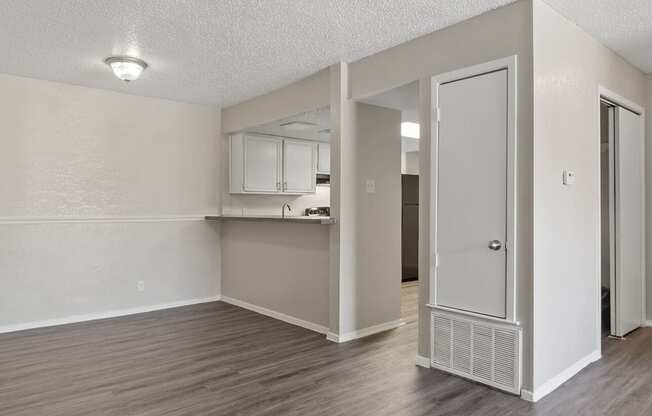 The Magnolia on Eastman Living Room and Kitchen