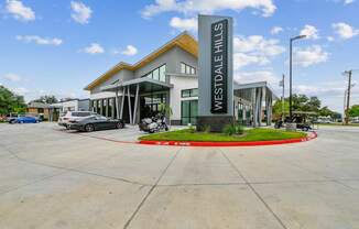 Westdale Hills in Hurst TX Leasing office