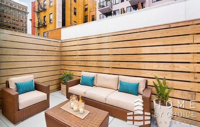 1 bed, 1.5 baths, $3,295, Unit 126-2B