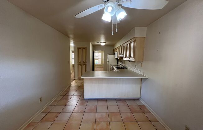 Spacious 2 Bedroom 2 Bath Condo in Alamo Heights