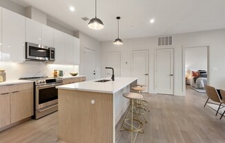 85 MYRTLE ST