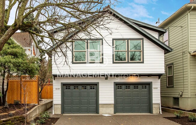 Newer Close in SE Portland Modern ADU! MUST SEE!!!!!!