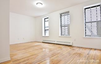 2 beds, 1 bath, $2,400, Unit 5-A