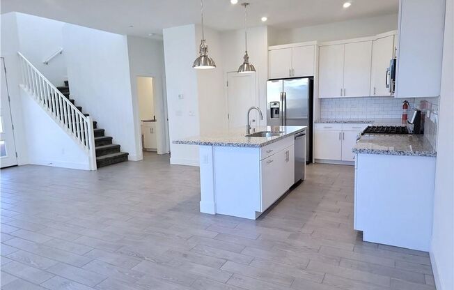 3 BED, 2.5 BATH IN EXCITING INSPIRADA COMMUNITY