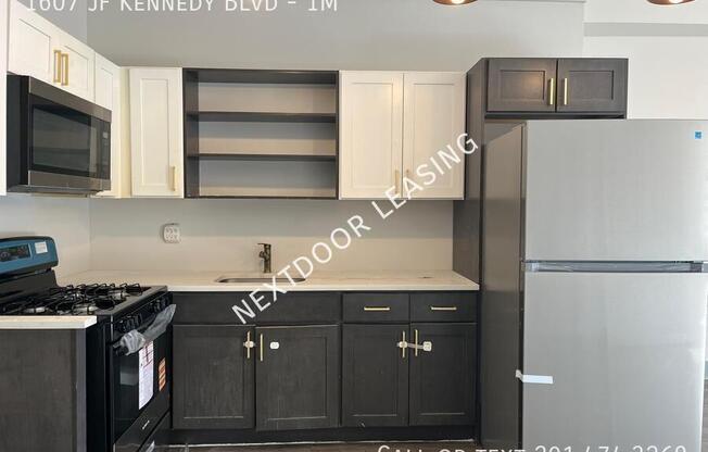 1607 JF KENNEDY BLVD