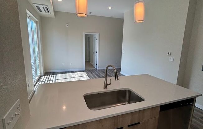 2 beds, 2 baths, 720 sqft, $1,999, Unit 820 #301