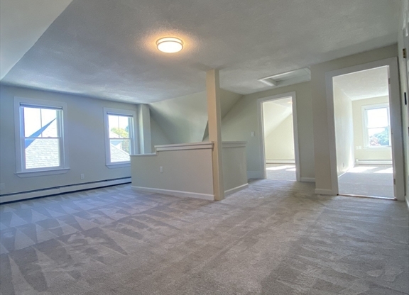 2 beds, 1 bath, 1,000 sqft, $2,000, Unit 3