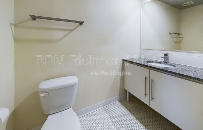 2 beds, 2 baths, 865 sqft, $1,400, Unit 119