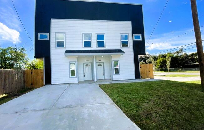 COMING SOON! 999 Marjorie Street**Ask about our NO CASH DEPOSIT option!**