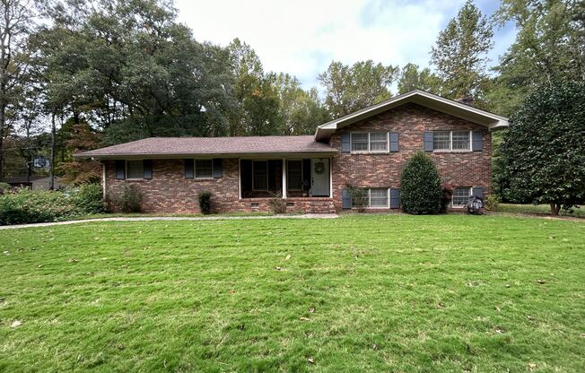 **PRICE IMPROVEMENT**351 Brogdon Rd: Spacious 3BD, 2.5BA 4-Sided Brick Home on 2.5 Acres for Rent in Fabulous Fayetteville! Home is only 4.5 miles to Trilith Studios & less than 15 min. from I-85! AVAILABLE NOW!