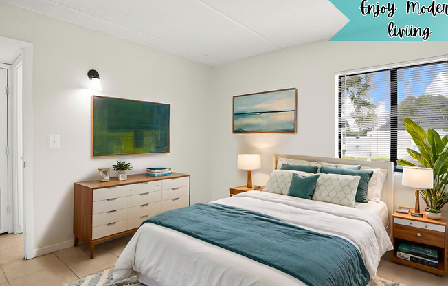 2 beds, 1 bath, 884 sqft, $1,420, Unit J113