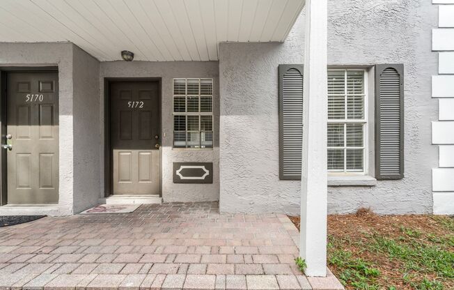 Beautiful Temple Terrace Townhome!