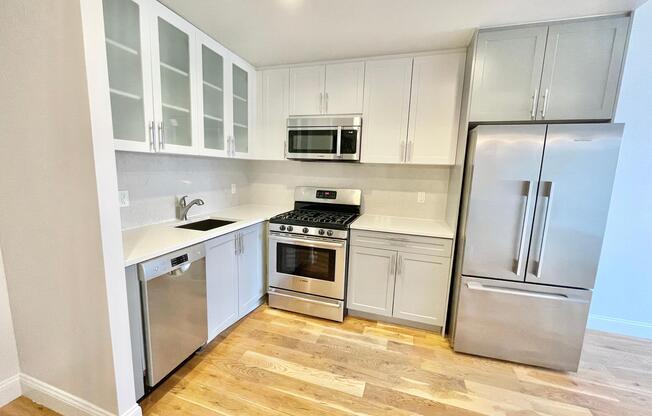 1 bed, 1 bath, $3,700, Unit 5-K