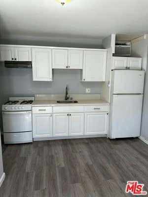 Studio, 1 bath, 200 sqft, $1,495, Unit 2