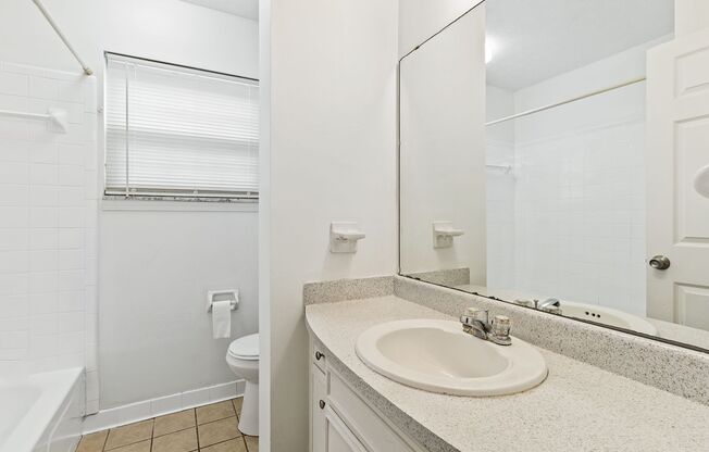 2 beds, 1 bath, 900 sqft, $1,029, Unit 4209-4