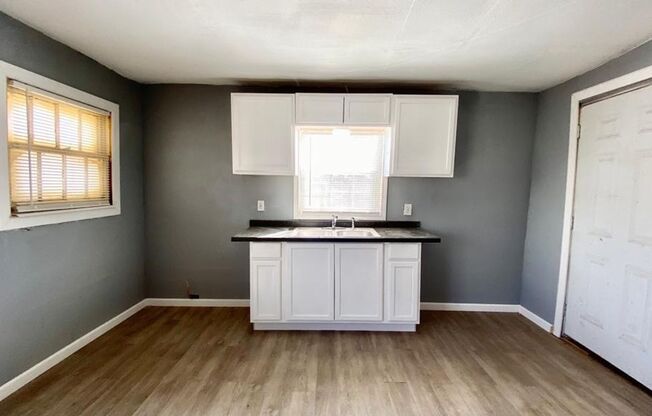 Handyman Special $99 Move in + Admin Fee / “You fix, you SAVE BIG!!” Contact Mayshell for details: 806 704-3055 ext 2