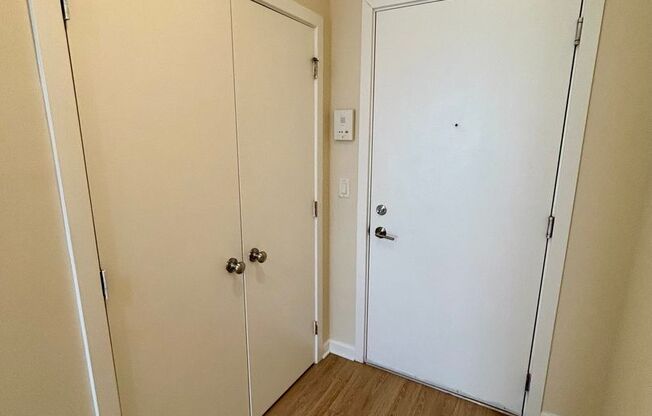 2 beds, 1 bath, 1,013 sqft, $1,499, Unit 411 Unit 201