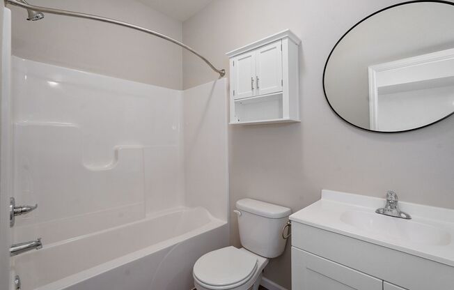 4 beds, 4 baths, 1,900 sqft, $2,540, Unit Unit B