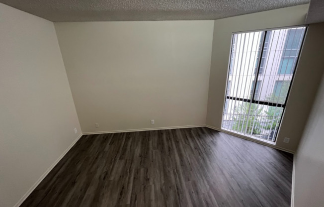 2 beds, 2 baths, 1,195 sqft, $4,798, Unit 303