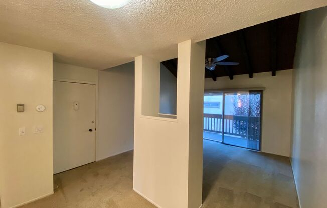 Nice Upper Unit in the Desired Station West!