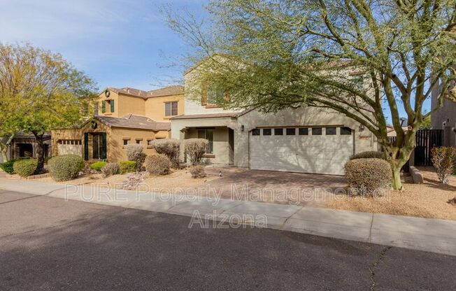 2344 W BARWICK DR