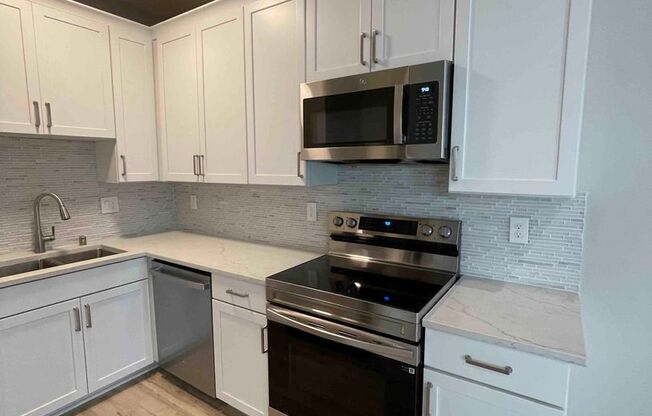 1 bed, 1 bath, $2,295