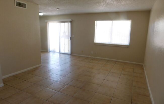 2 beds, 2 baths, 900 sqft, $1,195