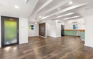 220 SE 157 AVE