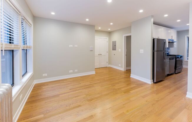 1 bed, 1 bath, 560 sqft, $2,195, Unit 516-209