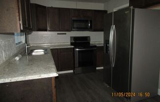 4 beds, 2 baths, $1,075