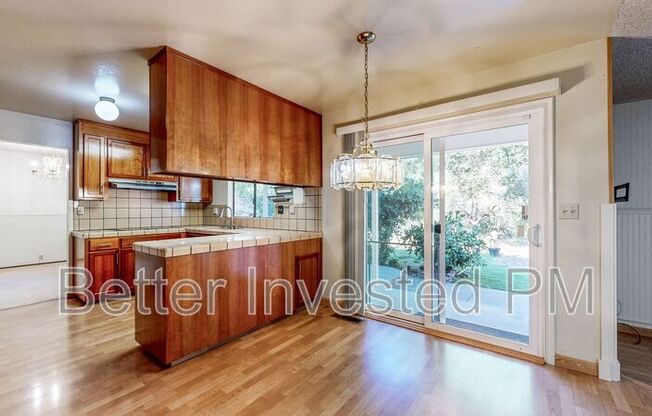 2530 BROOKHAVEN DR